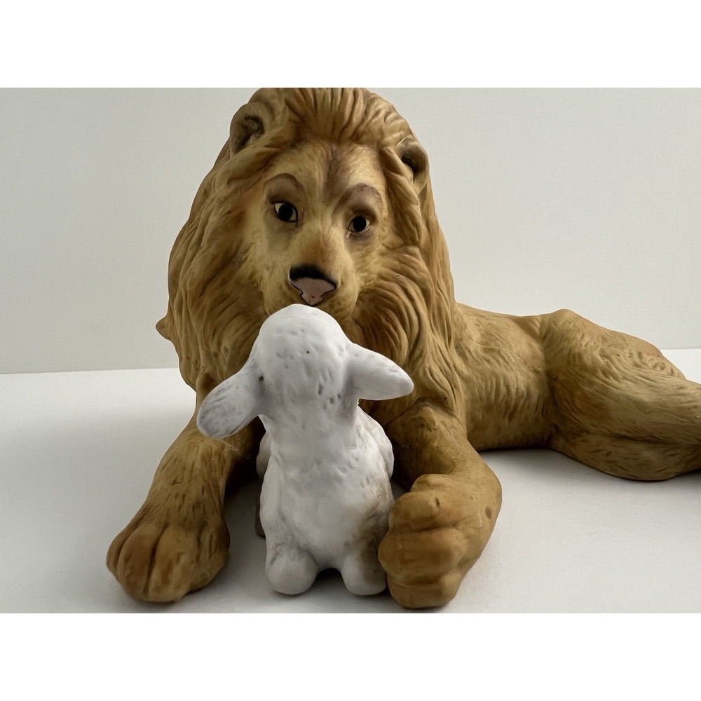 1987 Enesco Peace On Earth Lion And Lamb Figurine By Betty Chaisson VTG